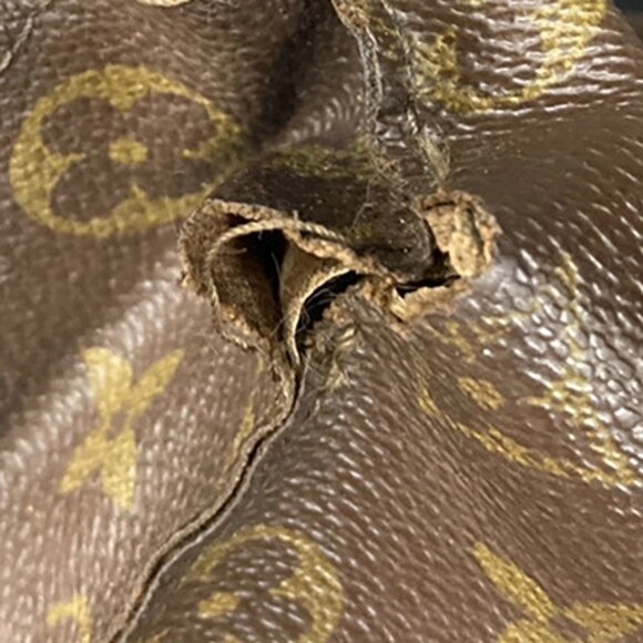 LOUIS VUITTON Poche Toilette 26 Clutch Pouch Bag Monogram Leather M47542 08EF414 - Picture 12 of 16